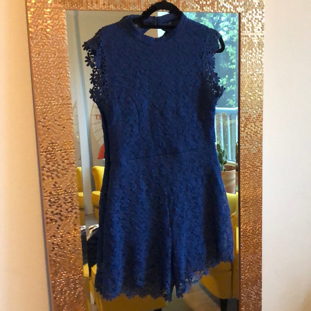 MIAMI lace navy sleeveless romper, Size L